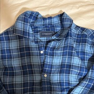 Vineyard Vines dressy flannel size L